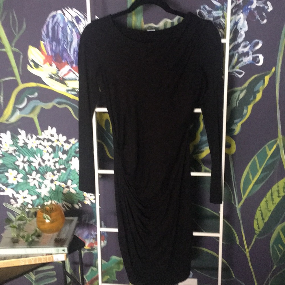 3 Dots black slip on body con dress